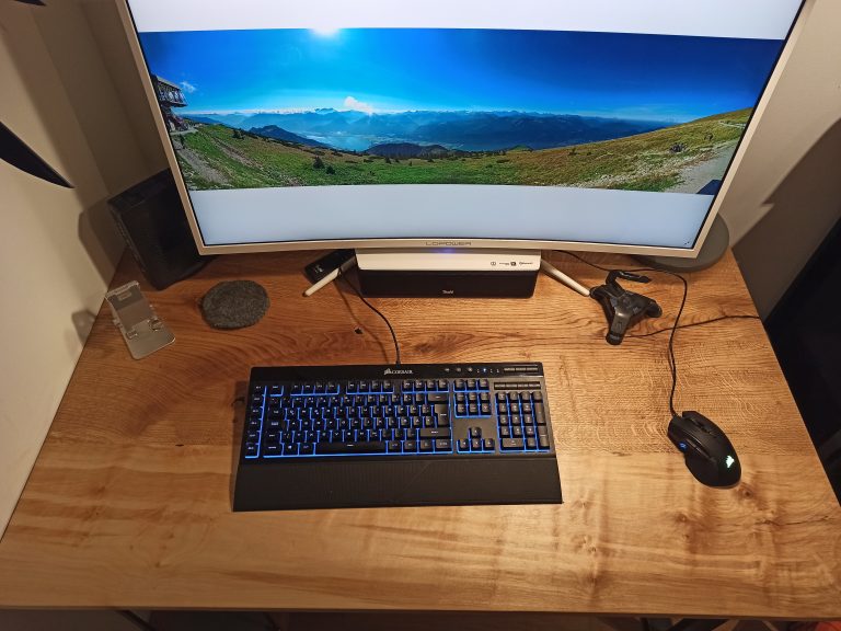 epoxy massivholz arbeitstisch pc-halter